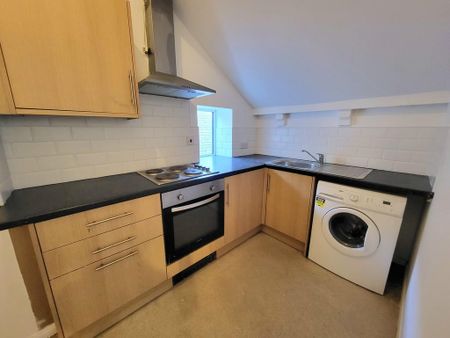 2 bedroom apartment to rent - Photo 3