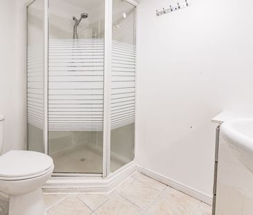 For Lease - 52 Baylawn Drive, Toronto, Ontario - Photo 2