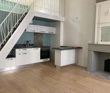 Location Appartement 2 pièces 53m² LA ROCHELLE 17000 - Photo 2