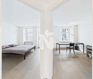 Lichtdurchflutete, möblierte 3.5-Zimmer-Wohnung mit grossem Balkon ... - Photo 3