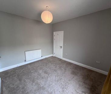 4 bedroom terraced house to rent - Photo 4