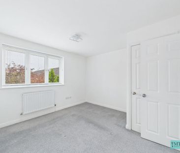 2 bedroom semi-detached house to rent - Photo 5