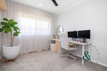 6 Berry Rd, Medowie NSW 2318 - House For Rent | Domain - Photo 3