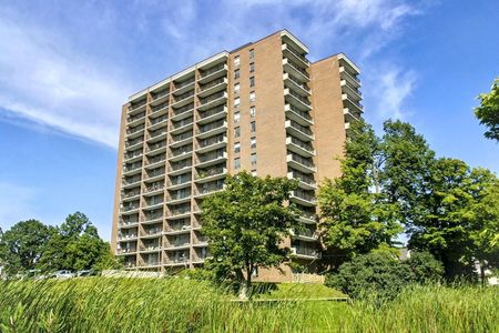 350 Queen Elizabeth Drive, The Glebe, Ottawa, ON - Photo 2