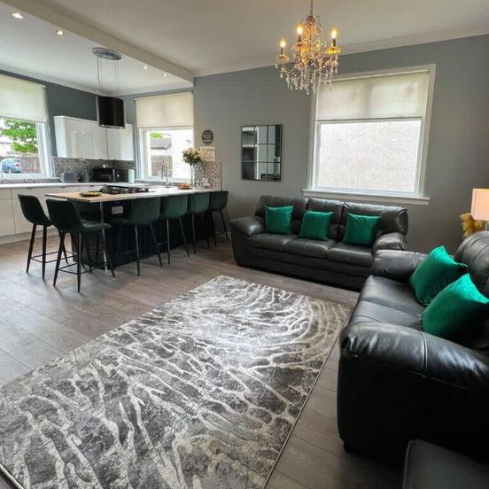 Laudervale Gardens - Photo 1