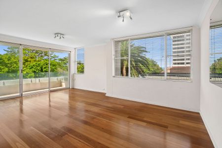 3/20-22 Birkley Road, Manly. - Photo 3