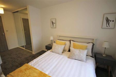 Walmsley Court, Wellington Road, Eccles, M30 - Photo 4