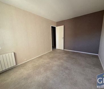 Location Appartement 3 pièces 67m² - Photo 5