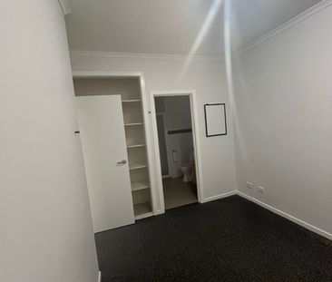 G29/662-678 Blackburn Road, Notting Hill VIC 3168 - Apartment For R... - Photo 5