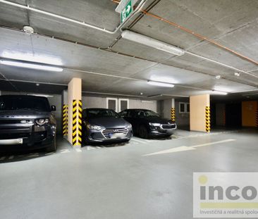 NOVÝ 2,5 IZB. BYT S BALKÓNOM, KLIMATIZÁCIOU A GARÁŽOU V URBAN RESIDENCE – Fotografia 1