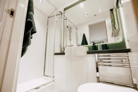 Silver En Suite (High Floors) - Photo 3