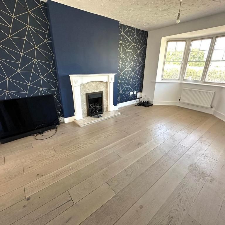 4 bedroom detached house to rent - Photo 1