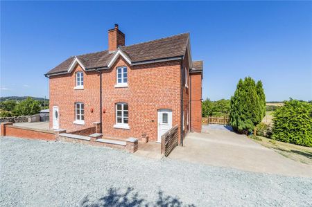 3 bedroom detached house to rent - Photo 4