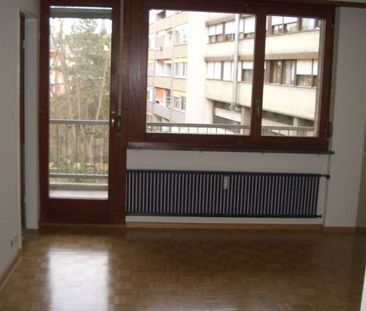 3.5-Zimmerwohnung im 4. OG direkt am Rhein im Kleinbasel - Photo 1