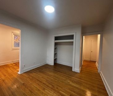 For Lease - 2405 Queen Street Unit# 301, Toronto, Ontario - Photo 4