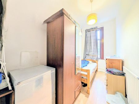 3 bedroom maisonette to rent - Photo 3