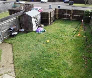 2 bedroom semi-detached house to rent - Photo 6
