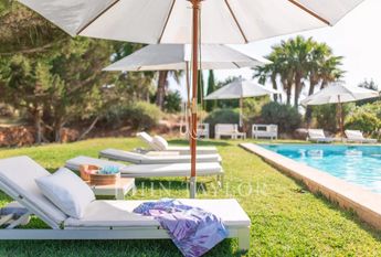 Es Cubells, Balearic Islands 07839