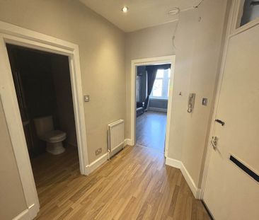 Price £680 pcm - Available Now - Unfurnished - Photo 5