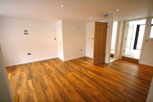 3 bedroom cottage to rent - Photo 1