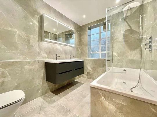 Prince Albert Road, London, NW8 - Photo 1