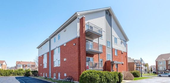 4 1/2 SAINT-BASILE-LE-GRAND adjacent SAINT-BRUNO-DE-MONTARVILLE - Photo 2