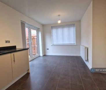 3 bedroom detached house to rent - Photo 1
