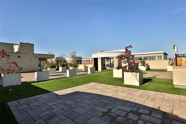 For Lease - 216 Oak Park Boulevard Unit# 223, Oakville, Ontario - Photo 1