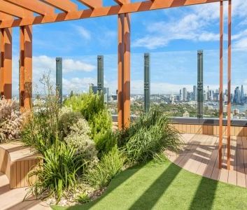 Two Bedroom with Magnificent Harbour bridge & City Views - Photo 6