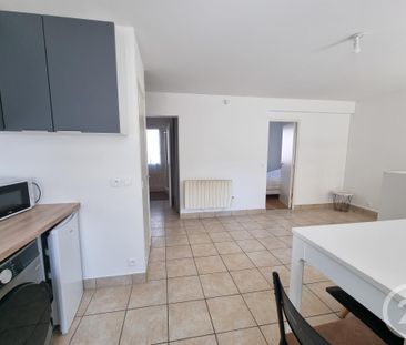 Location Appartement 2 pièces 40m² BRIE COMTE ROBERT 77170 - Photo 2