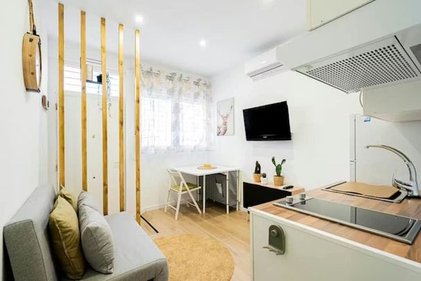 Travesía de Gerardo Cordón, Madrid, Community of Madrid 28017 - Photo 1