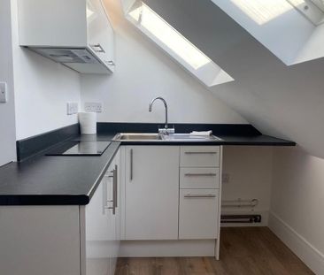 Studio to rent - Photo 4