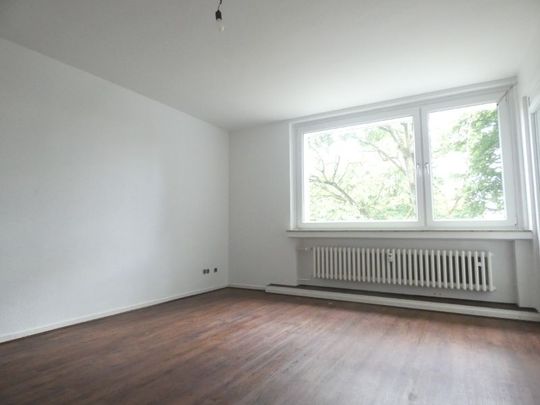 *** modernisierte 2-Zimmer-Wohnung mit Balkon und Aufzug! *** - Foto 1