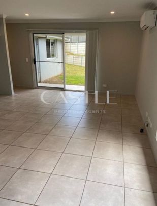 Well - Kept Duplex - Photo 1