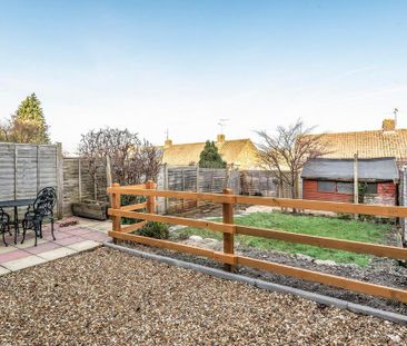 4 bedroom terraced house to rent - Photo 3