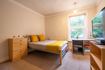 3 bedroom terraced house to rent - Photo 5