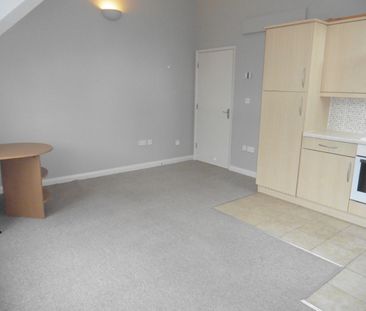 1 bed Apartment - To Let - Photo 1