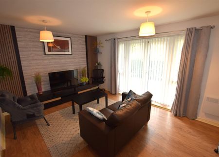 Philmont Court Bannerbrook Park Coventry - Photo 2