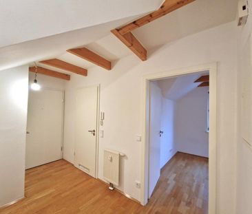 Flexible Raumaufteilung: WG, Paar oder Familie – 3 Zimmer mit Flair... - Photo 2