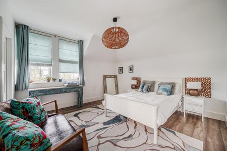 5 bedroom detached house to rent - Photo 4