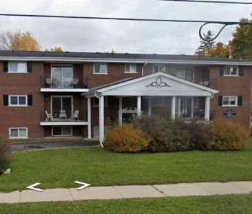 Oak Street Apartments - Photo 3