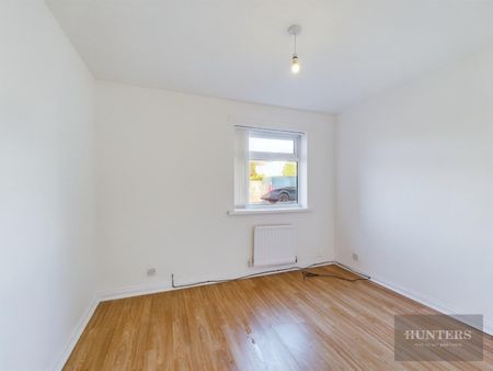 2 bedroom Bungalow To Let Total Size: 635 SQ FT - Photo 2