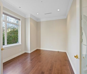 1383 Marinaside Crescent TH109, BC, CA, Vancouver - Photo 6