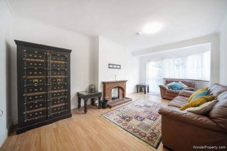 5 bedroom property to rent in London - Photo 5