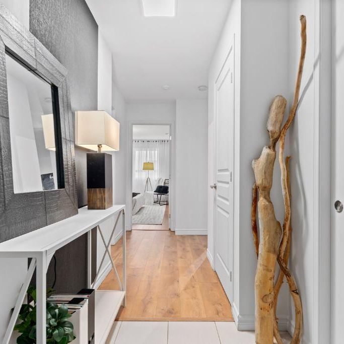 4 1/2 a louer Appartement logement condo Chateauguay ascenseur Monteregie - Photo 1