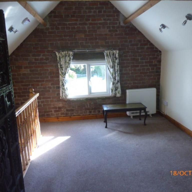 1 bedroom cottage to rent - Photo 1