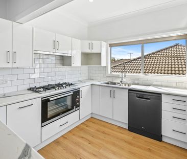 Amazing home in a great location! - Photo 6