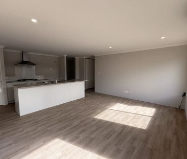 Modern Family Living in the Heart of Lakelands - Photo 4