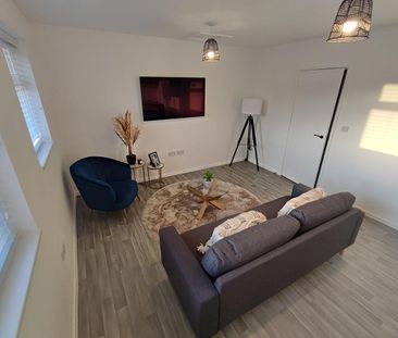 2 bedroom apartment to rent - Photo 4