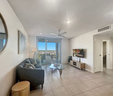 Fully Furnished Modern Lakeside Living in the Heart of Birtinya! - Photo 1